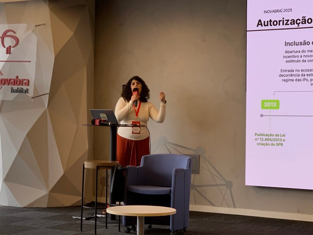 Vivianne Prota, do Opice Blum Advogados